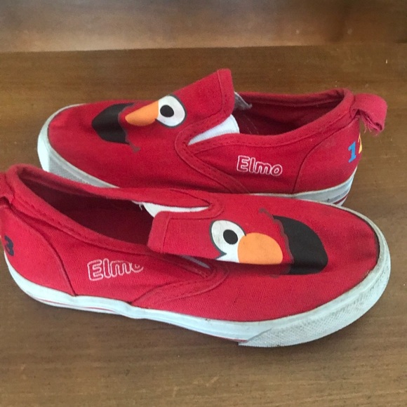 Sesame Street Cute Elmo Shoes - Picture 5 of 7
